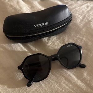 Sunglasses vogue